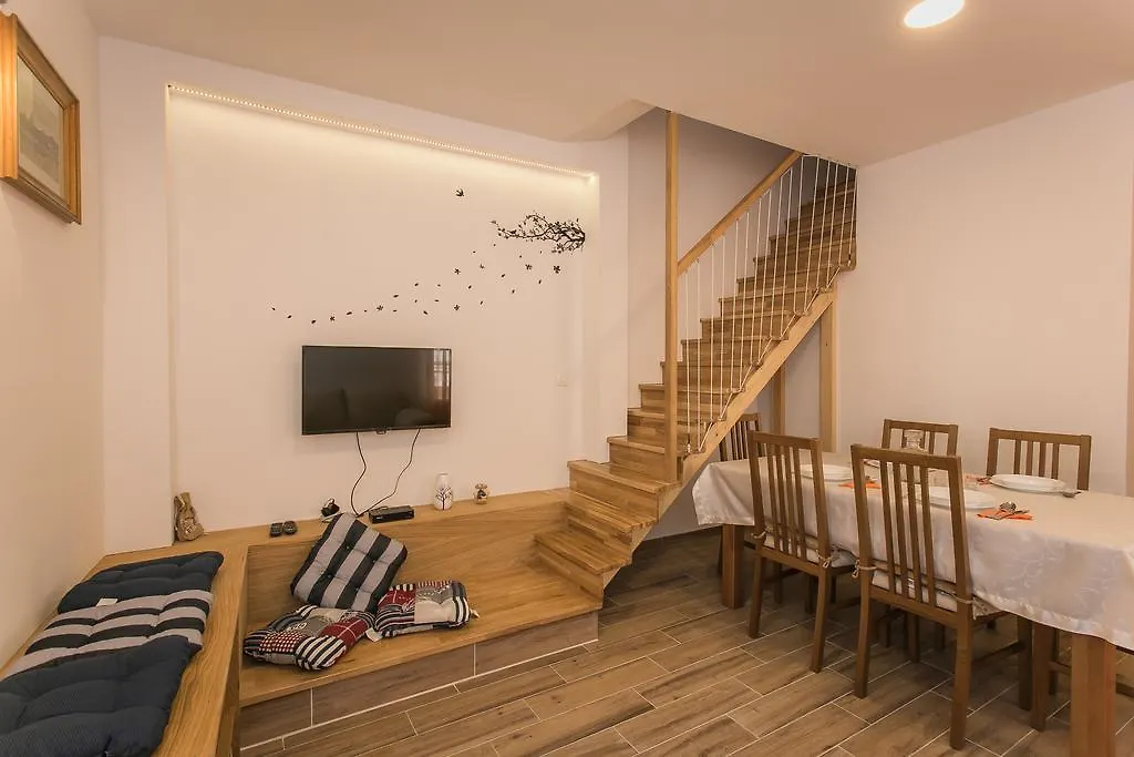 Apartments Marin Trogir