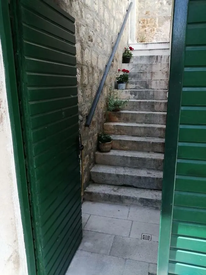 Apartments Marin Trogir Chorvatsko